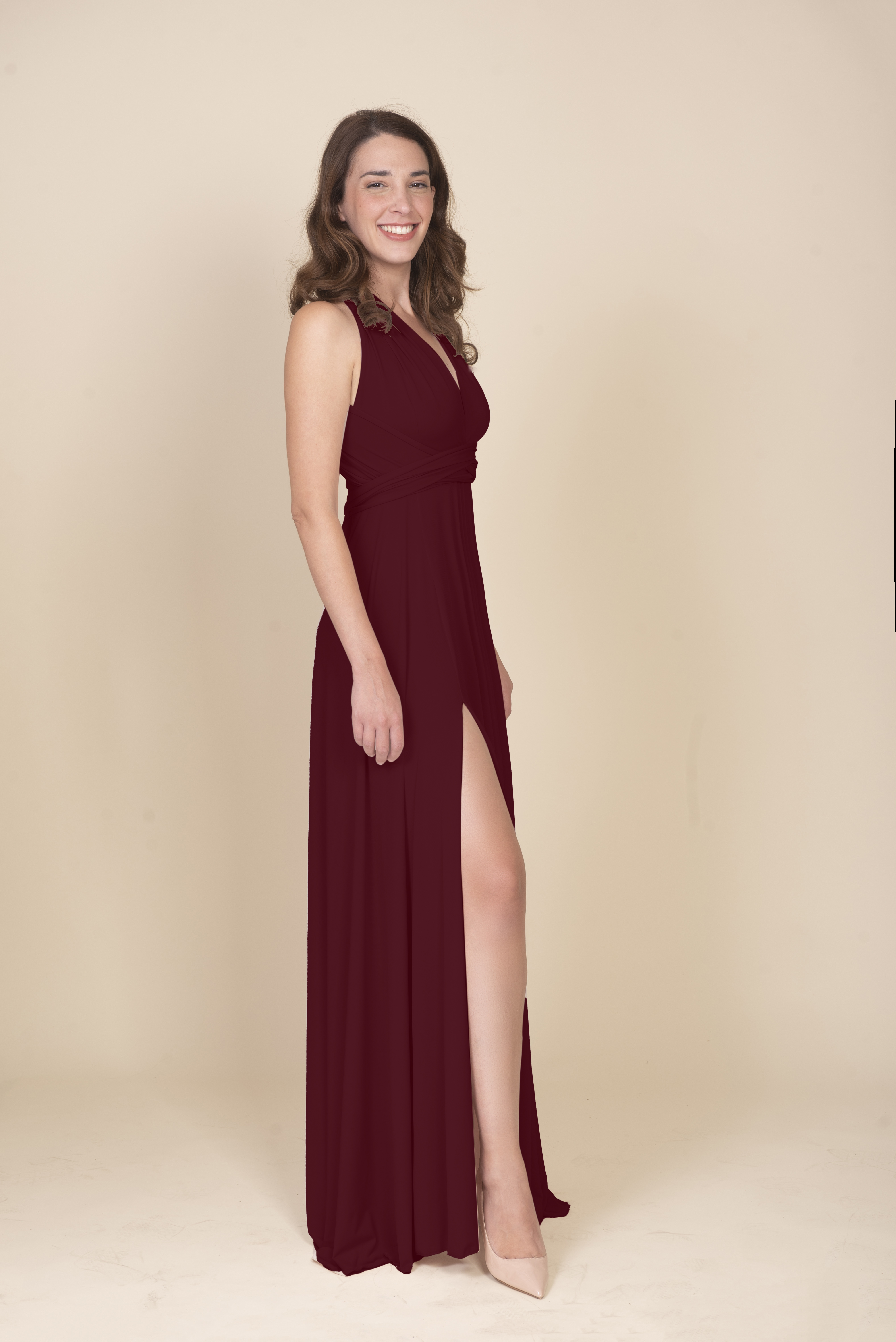 LONG CLASSIC SLIT DRESS IN BORDEAUX by Infinit Barcelona